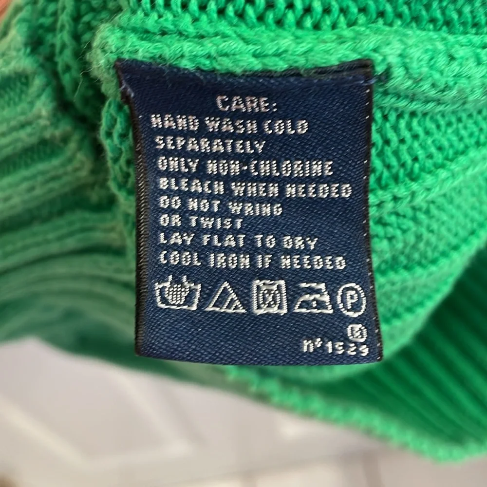 Ralph Lauren Green V-Neck Sweater ☘️ - Picture 11 of 16
